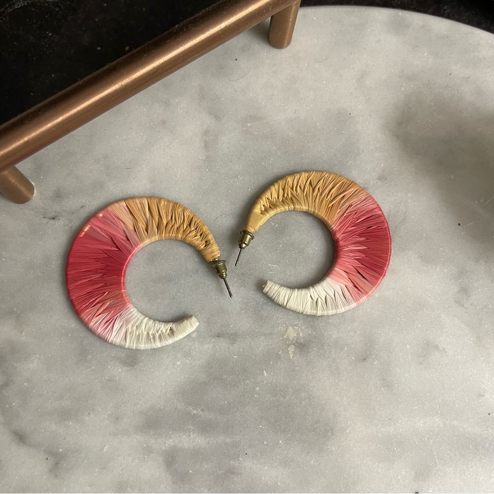 Raffia Earrings 🌙
